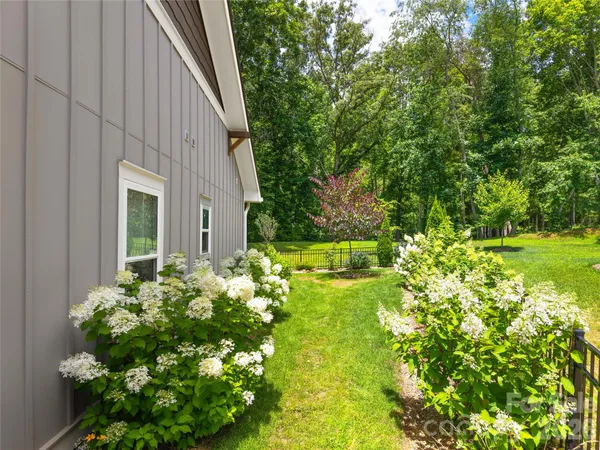 $620,000 | 31 Cozy Cottage Way, Arden, NC 28704