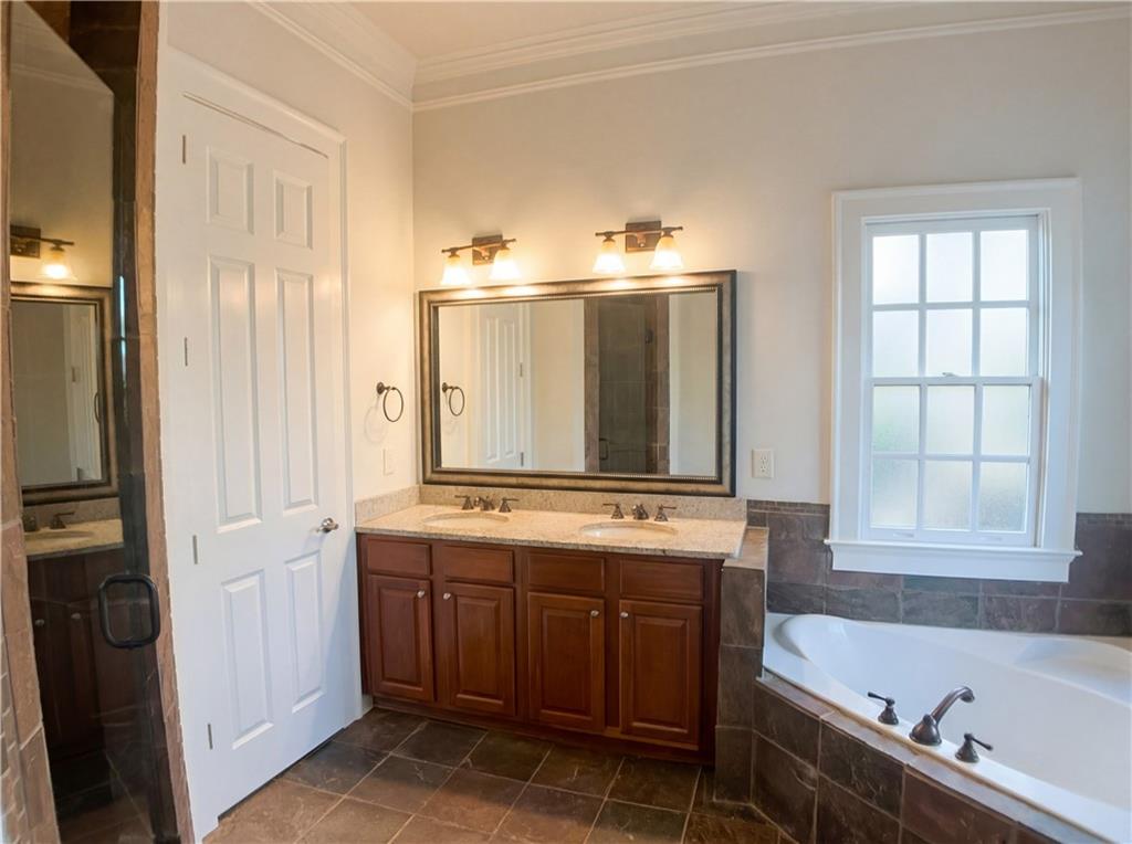 423 Tralee Court Statham, GA 30666 - Photo 14 of 27