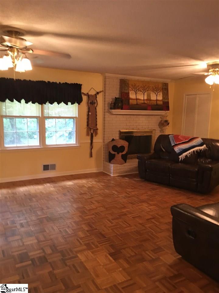 302 State Rd S-42-8449 Spartanburg, SC 29303 - Photo 17 of 17 Gallery Image 17