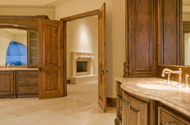 6736 East Maverick Road Paradise Valley, AZ 85253 - Photo 18 of 39 Master Bathroom Vanities