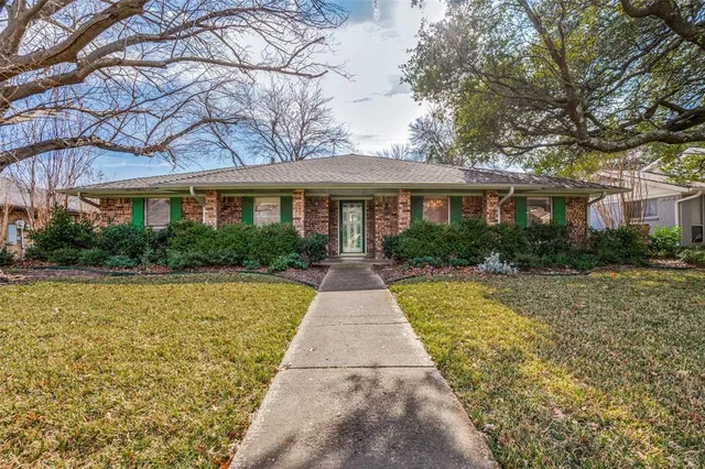 $375,000 | 1900 Macao Place, Plano, TX 75075