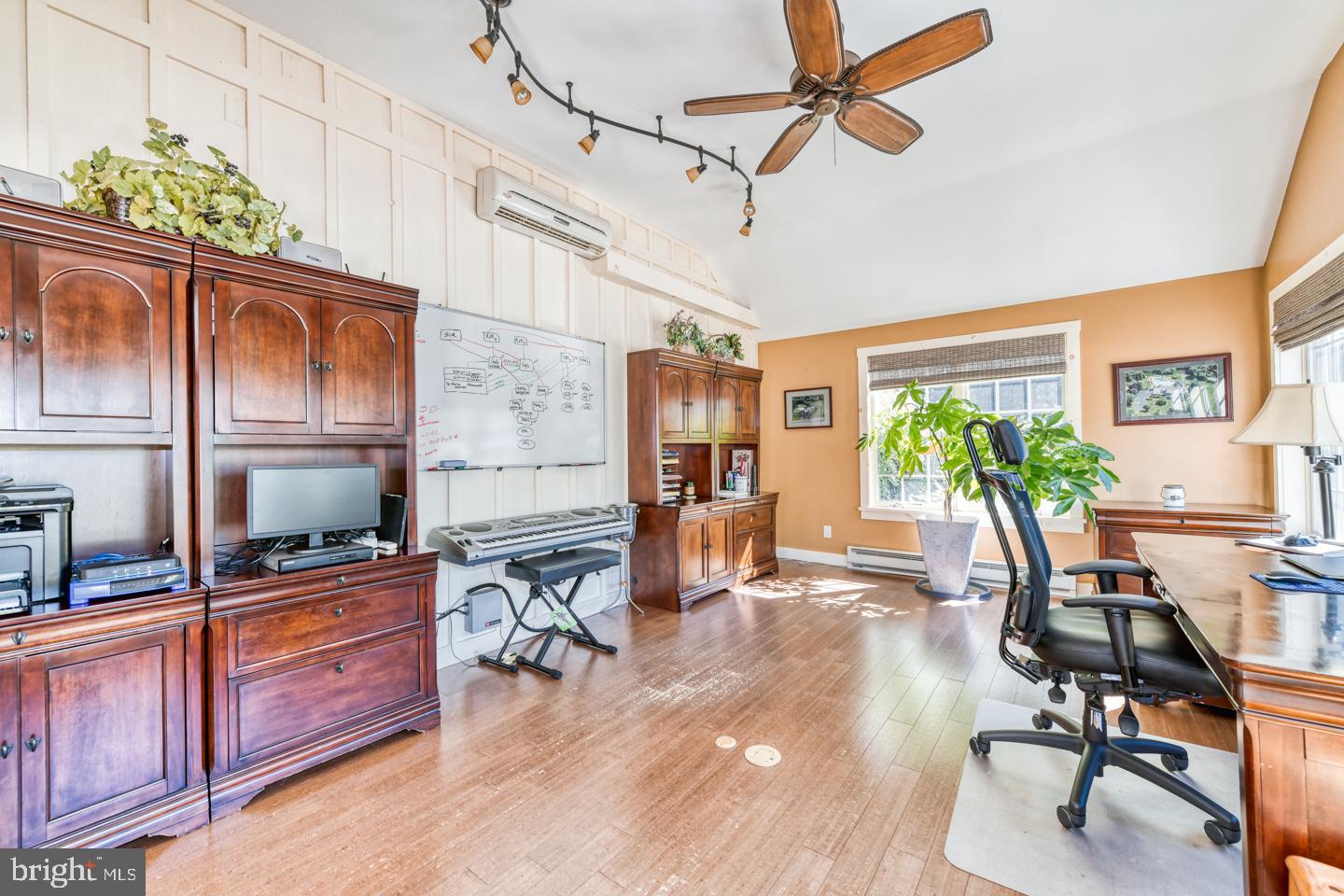 2950 Fieldcrest Way Eagleville, PA 19403 - Photo 36 of 58 Main level office