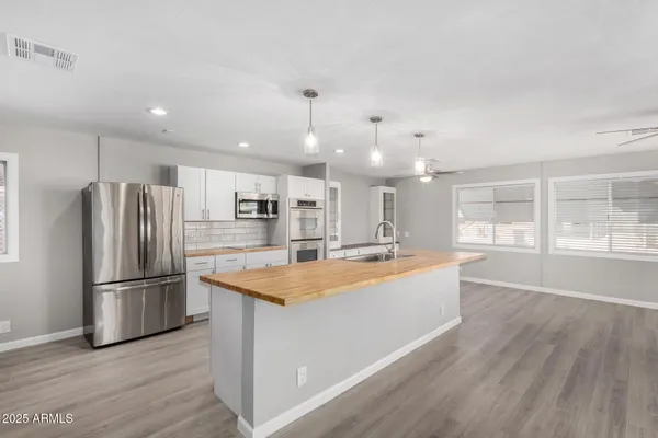 $84,900 | 120 North Val Vista Drive, Unit 139, Mesa, AZ 85213