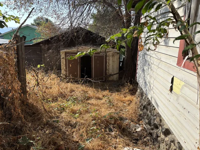 $79,000 | 142 Bunn Street, Wishram, WA 98673