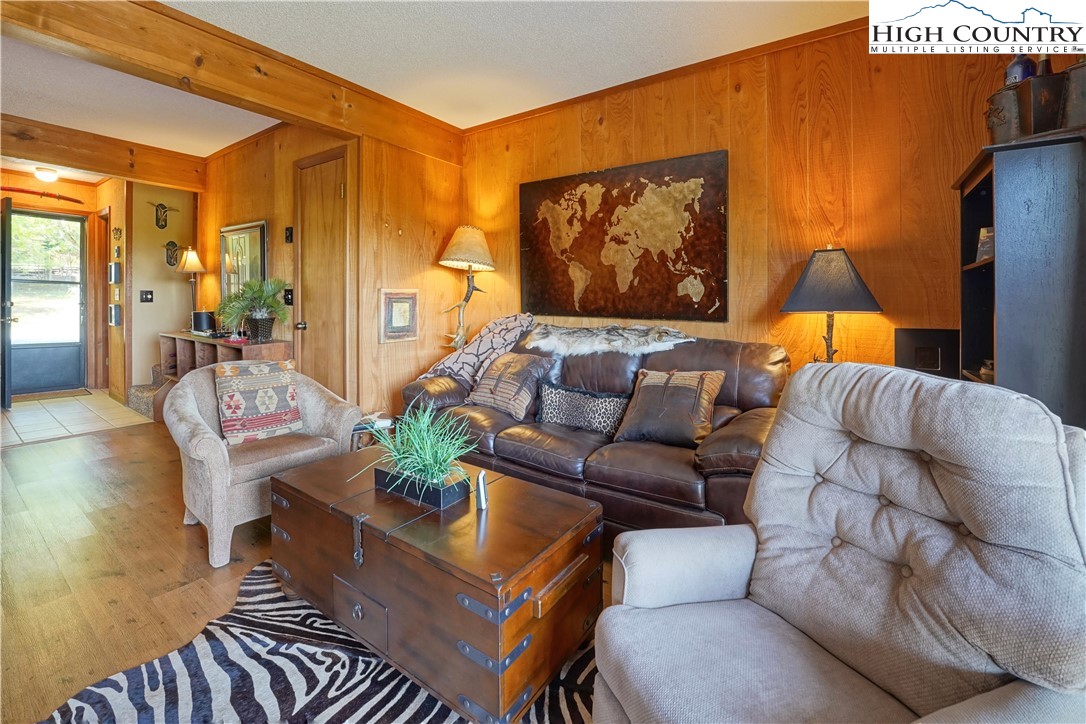 102 Spring Branch Road, Unit B Beech Mountain, NC 28604 - Photo 10 of 29 Gallery Image 10
