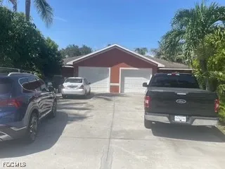 a view of a back yard of the house