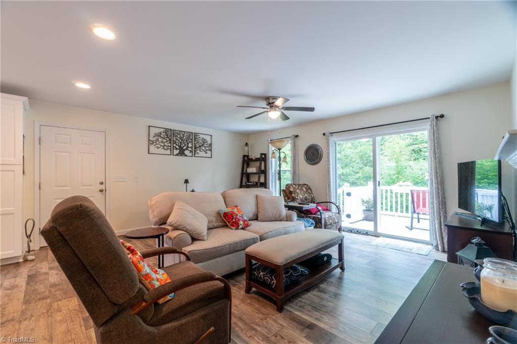 267 Meadow Road Asheboro, NC 27205 - Photo 13 of 28 Gallery Image 13