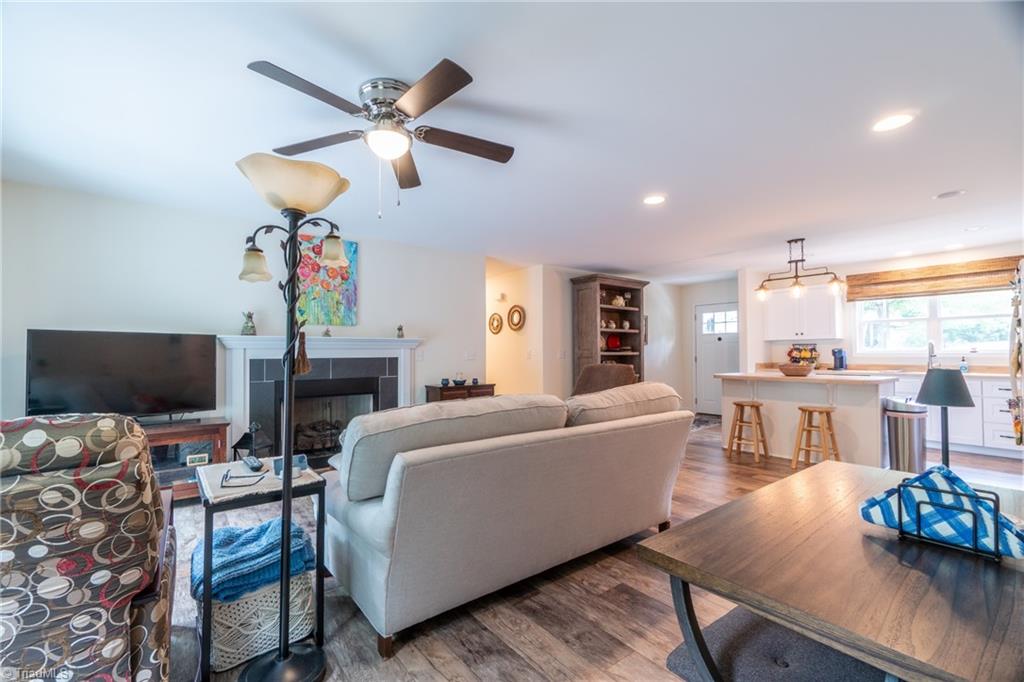 267 Meadow Road Asheboro, NC 27205 - Photo 14 of 28 Gallery Image 14