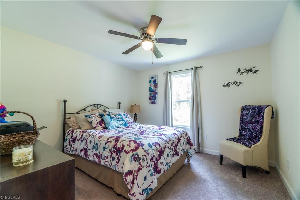 267 Meadow Road Asheboro, NC 27205 - Photo 24 of 28 Bedroom 2