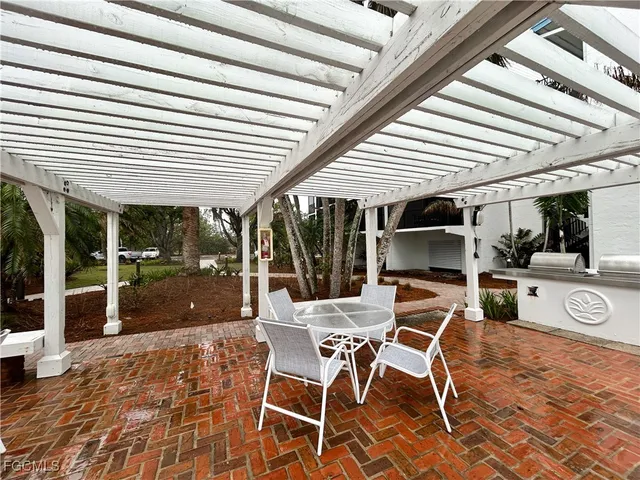 $330,000 | 3136 Tennis Villas, Captiva, FL 33924