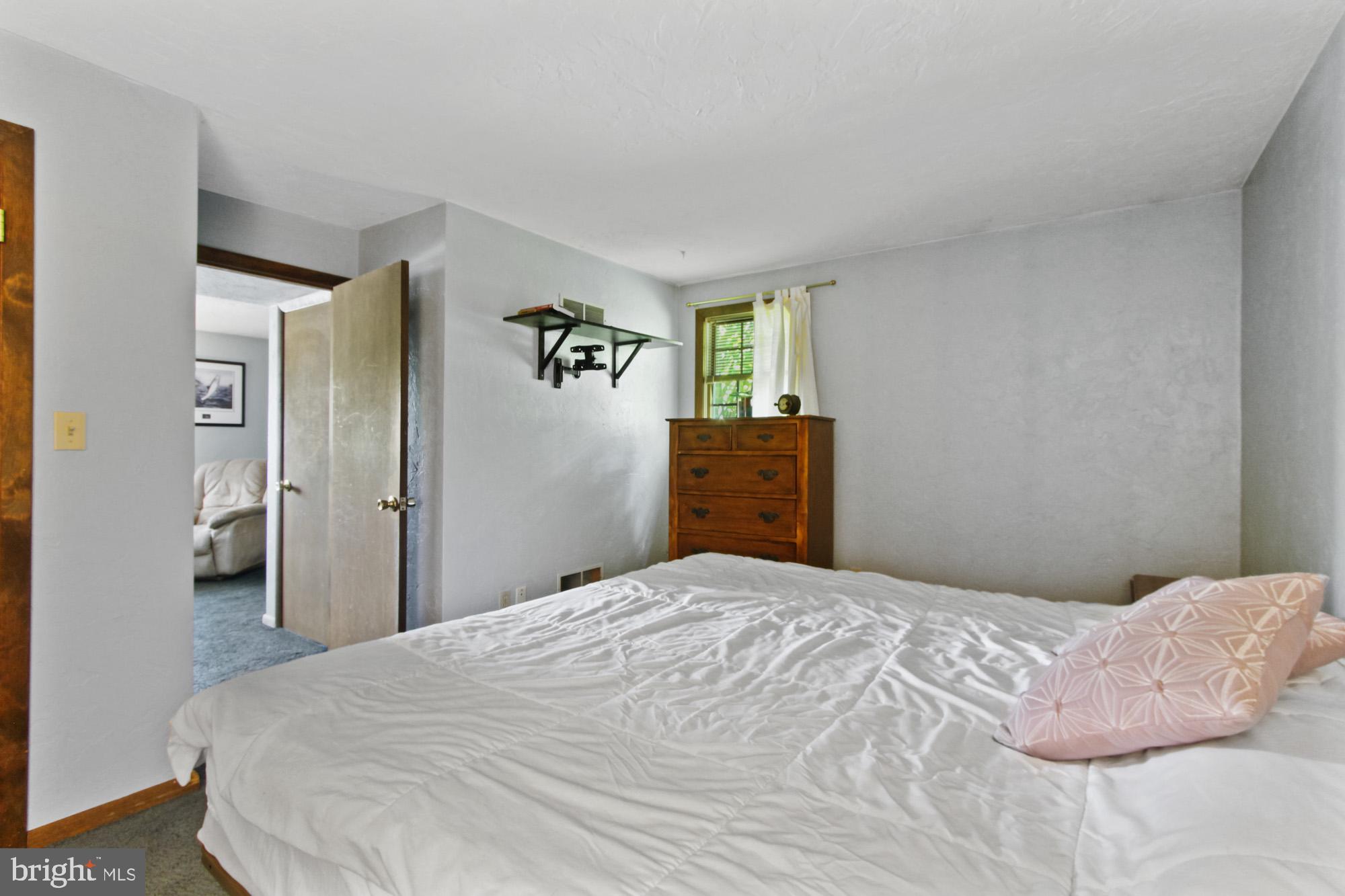 229 Troy Road Dallastown, PA 17313 - Photo 7 of 28 Gallery Image 7