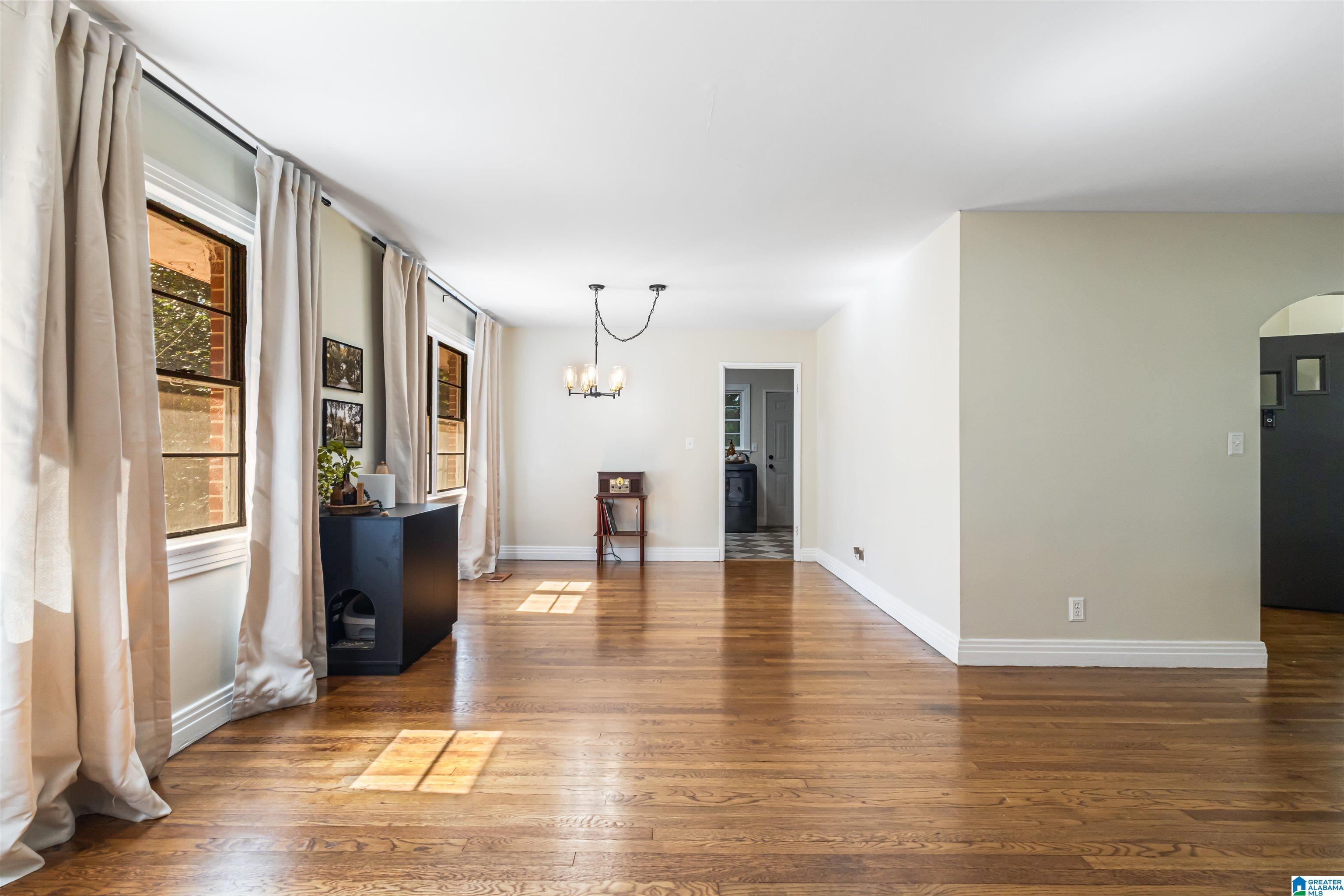 1125 Altamont Road Anniston, AL 36207 - Photo 12 of 30 Gallery Image 12