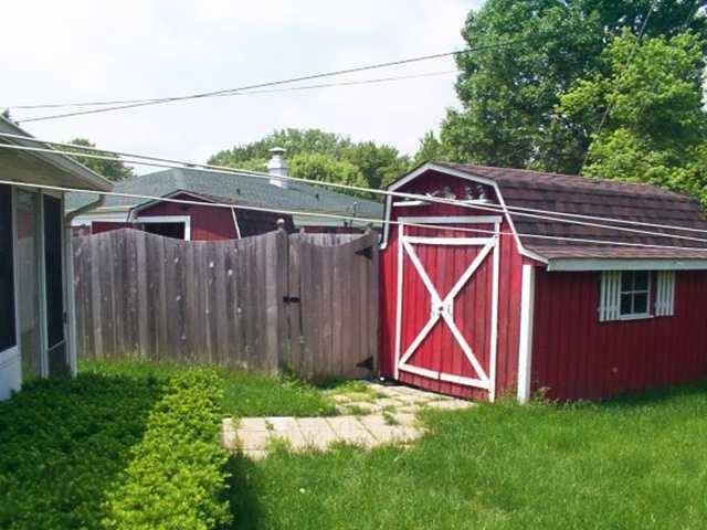 2602 Ebbie Road Indianapolis, IN 46219 - Photo 9 of 9 Gallery Image 9