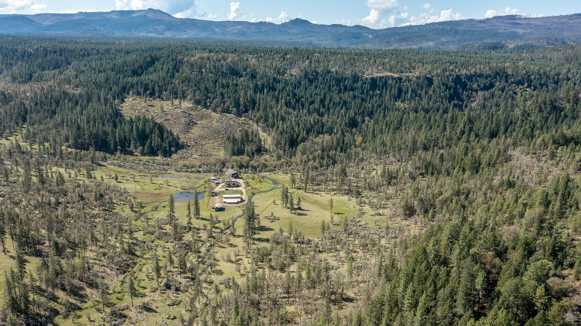 2805 Cobleigh Road Eagle Point, OR 97524 - Photo 6 of 49 DJI_0033