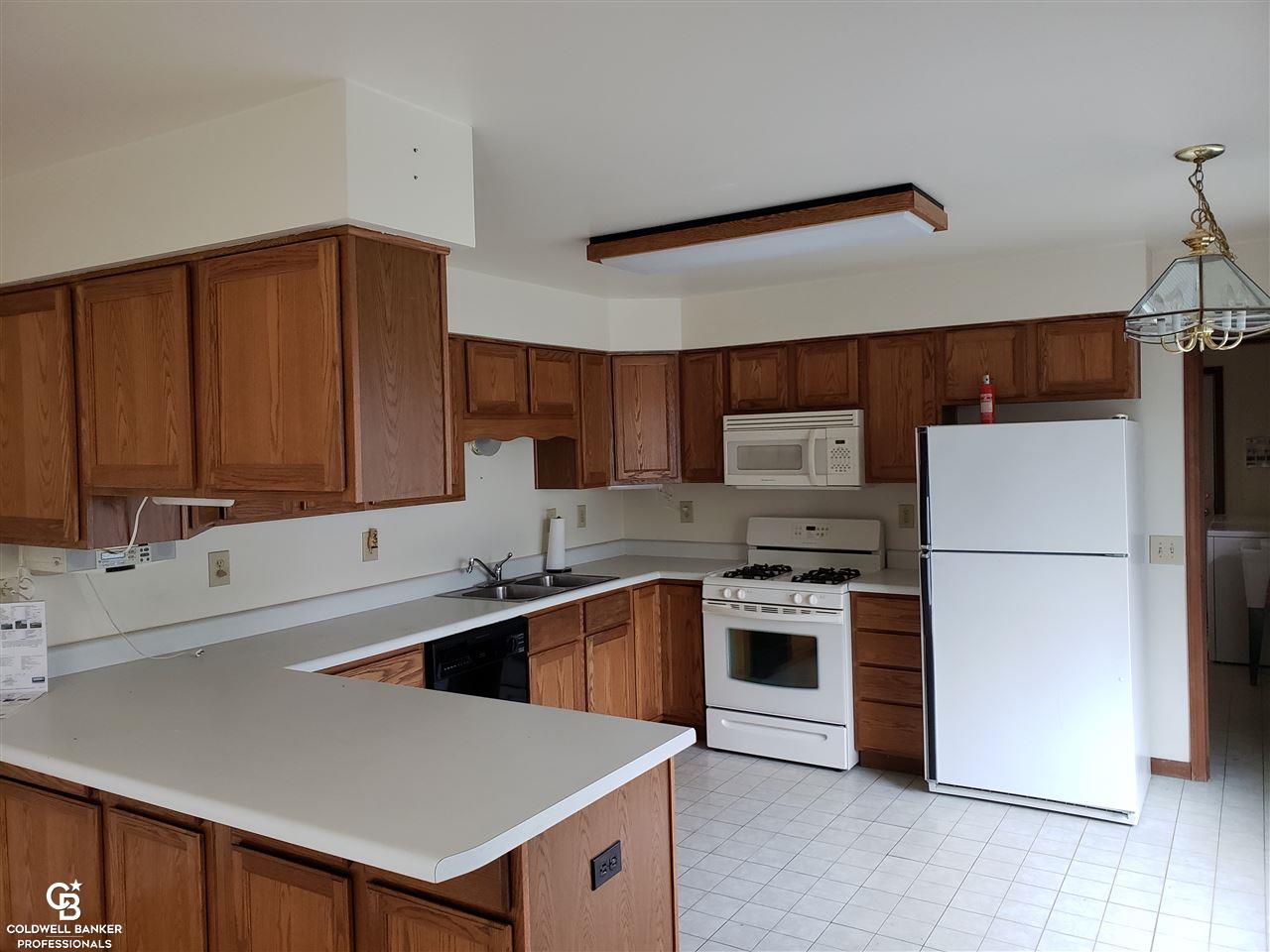 5610 Capac Road Capac, MI 48014 - Photo 16 of 28 Kitchen view 1