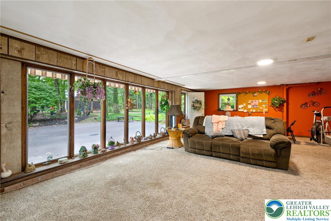 1471 State Road Coopersburg, PA 18036 - Photo 42 of 73