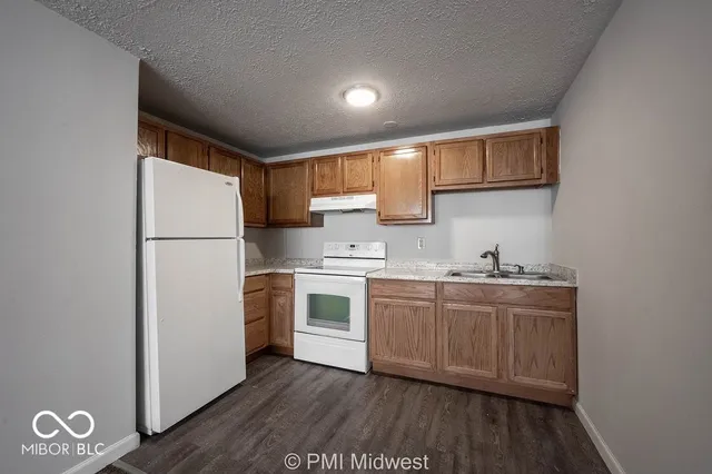 $725 | 3736 North Meridian Street, Unit 3, Indianapolis, IN 46208