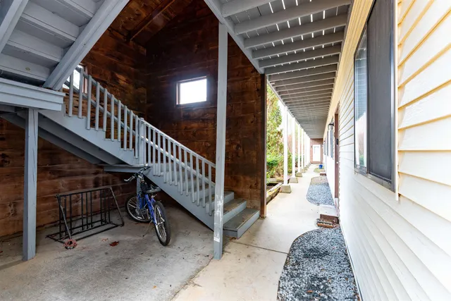 $299,900 | 70 Wylie Court, Unit 15, Conway, NH 03860