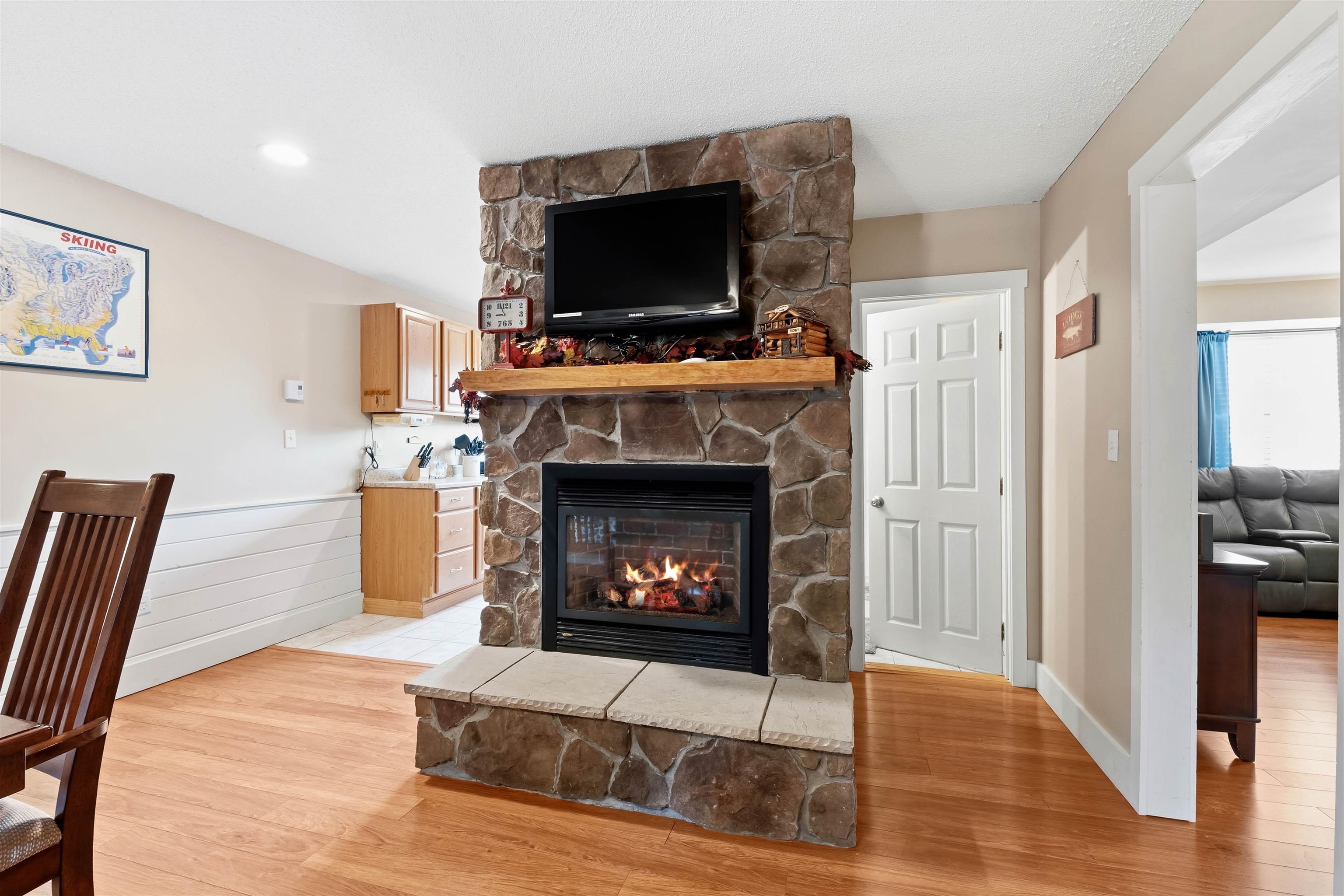 70 Wylie Court, Unit 15 Conway, NH 03860 - Photo 4 of 33