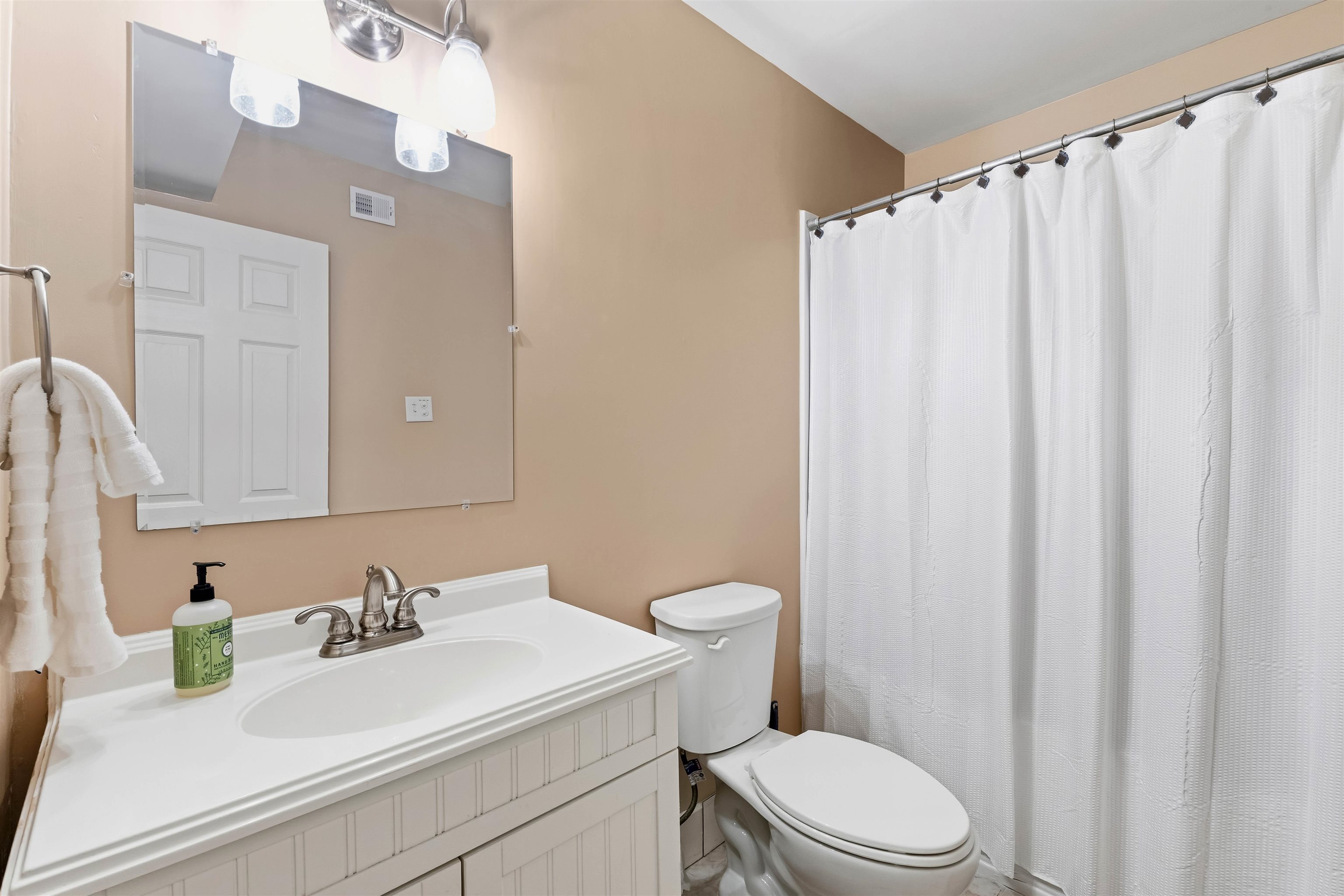 70 Wylie Court, Unit 15 Conway, NH 03860 - Photo 7 of 33