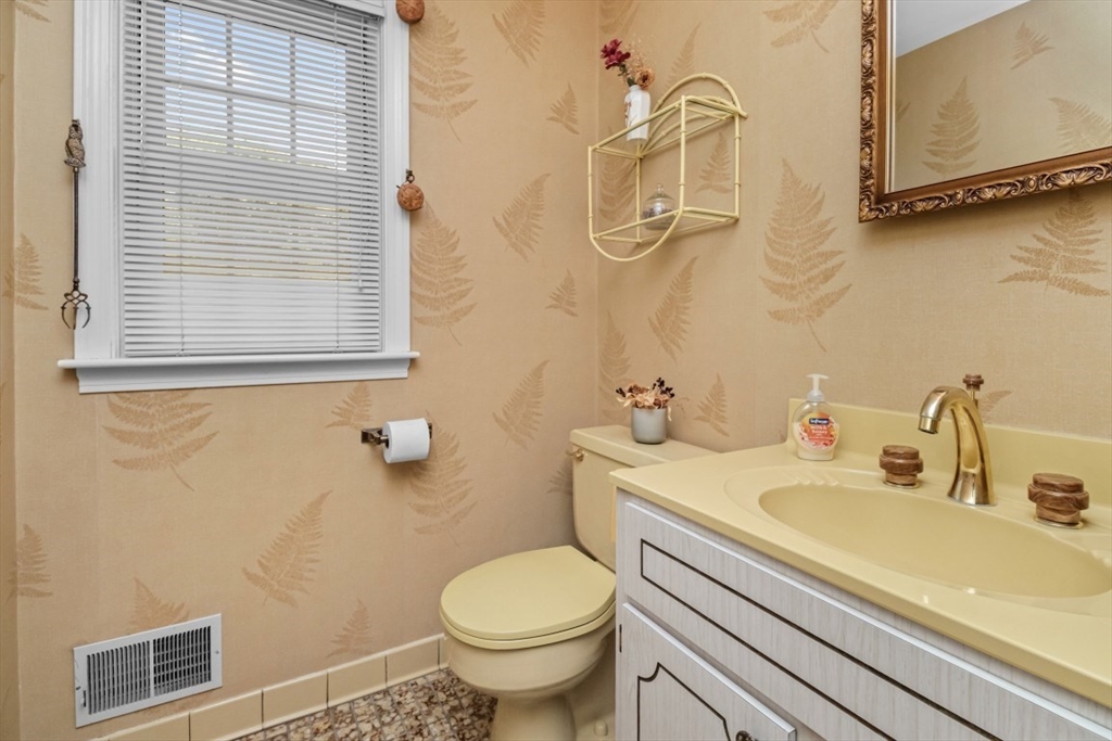 27 Valley Road Needham, MA 02492 - Photo 30 of 33 Gallery Image 30