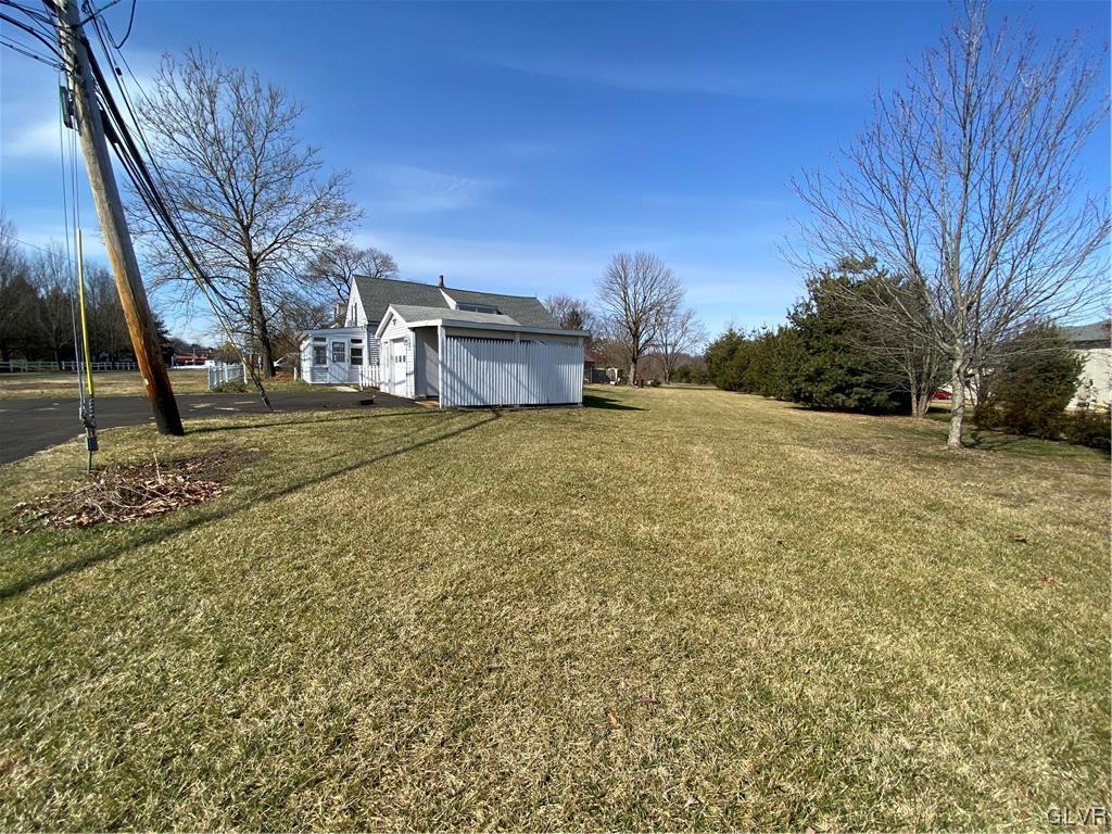 2369 Forest Grove Road Buckingham, PA 18925 - Photo 5 of 13 Rear yard