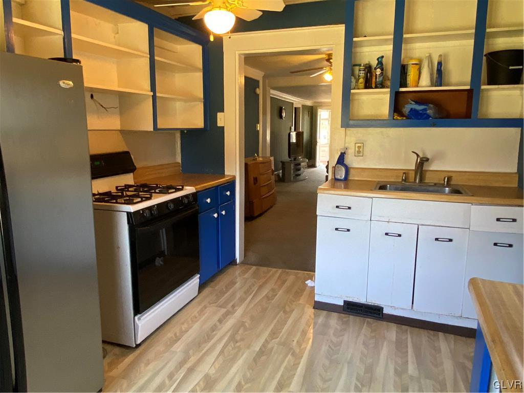 2369 Forest Grove Road Buckingham, PA 18925 - Photo 9 of 13 Kitchen