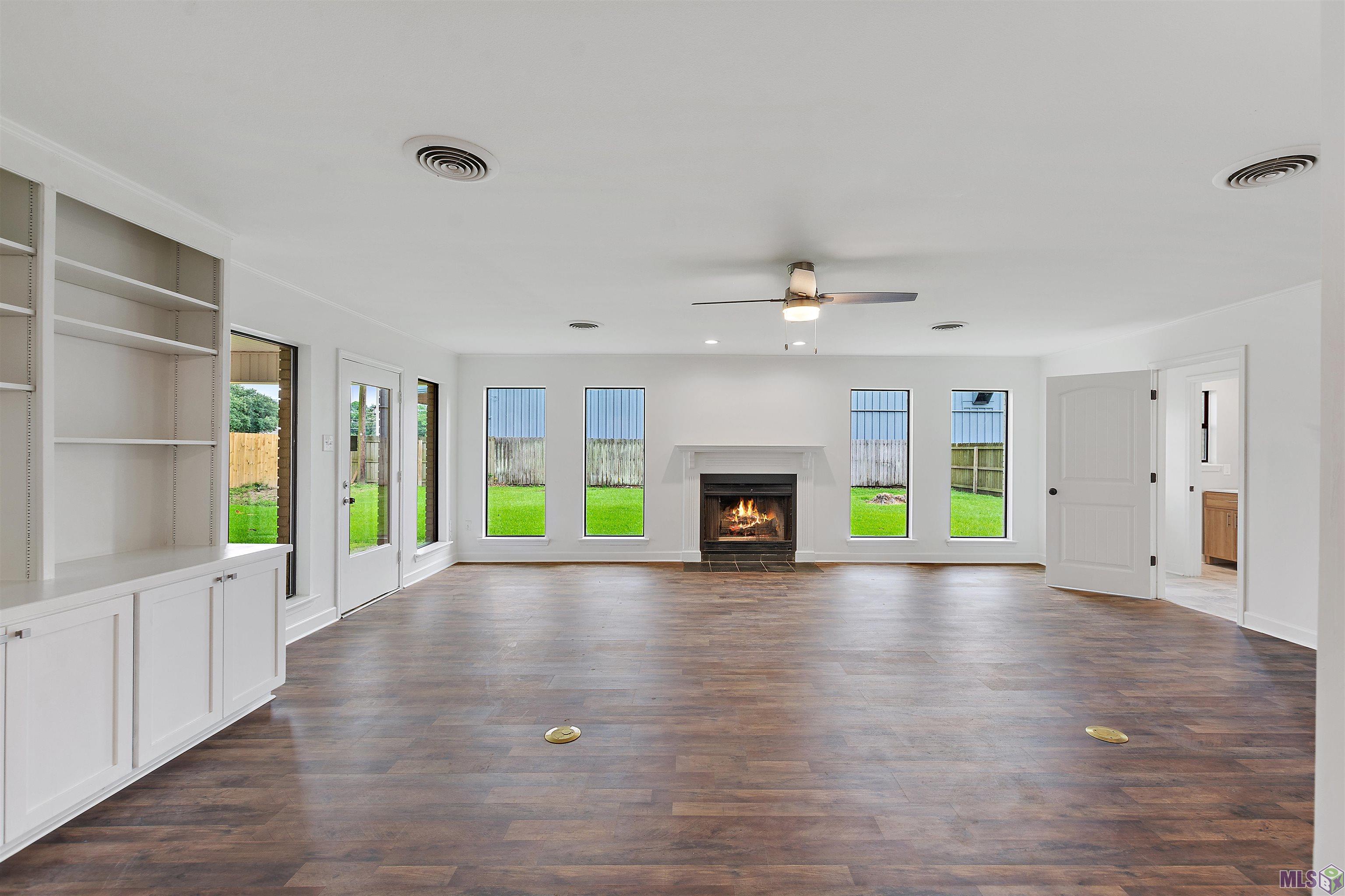 2069 Cedarcrest Avenue Baton Rouge, LA 70816 - Photo 5 of 18 Gallery Image 5