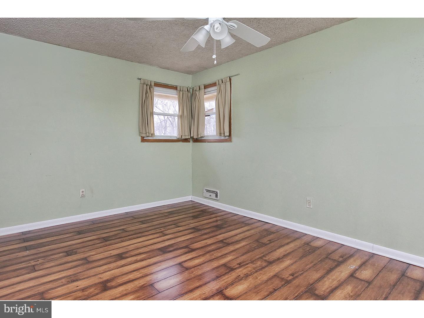 216 Downing Road Somerdale, NJ 08083 - Photo 7 of 18 Gallery Image 7
