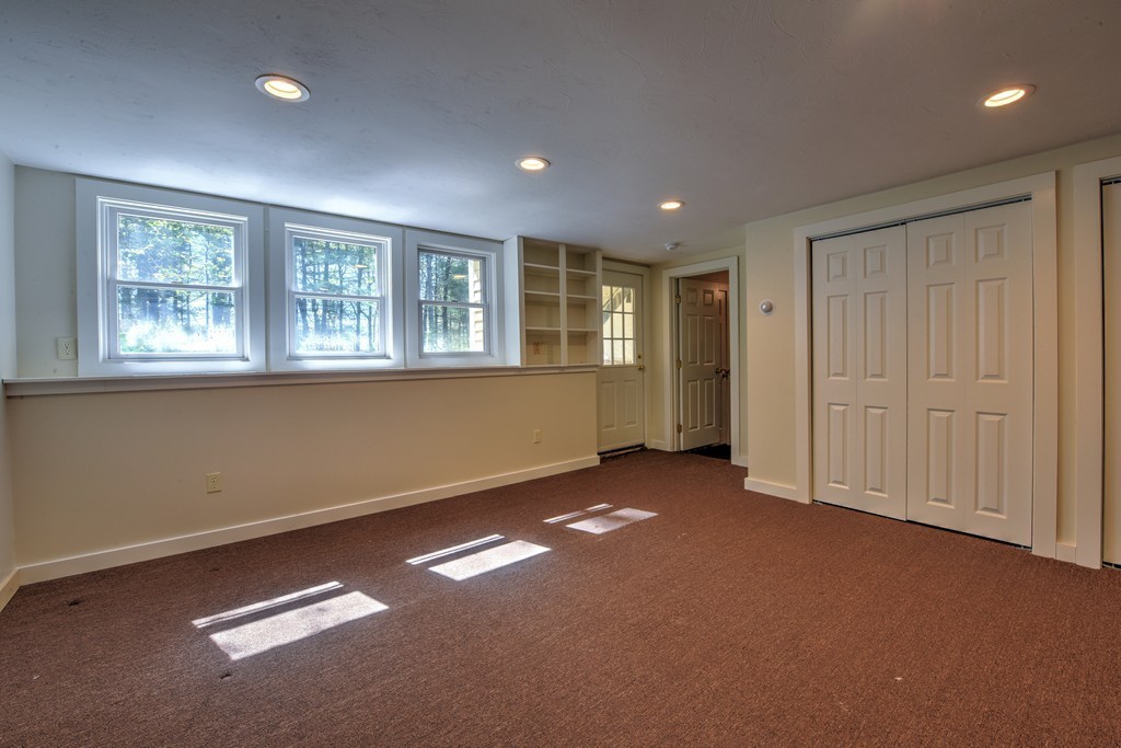 69 Old Tuck Bog Road Rochester, MA 02770 - Photo 17 of 29