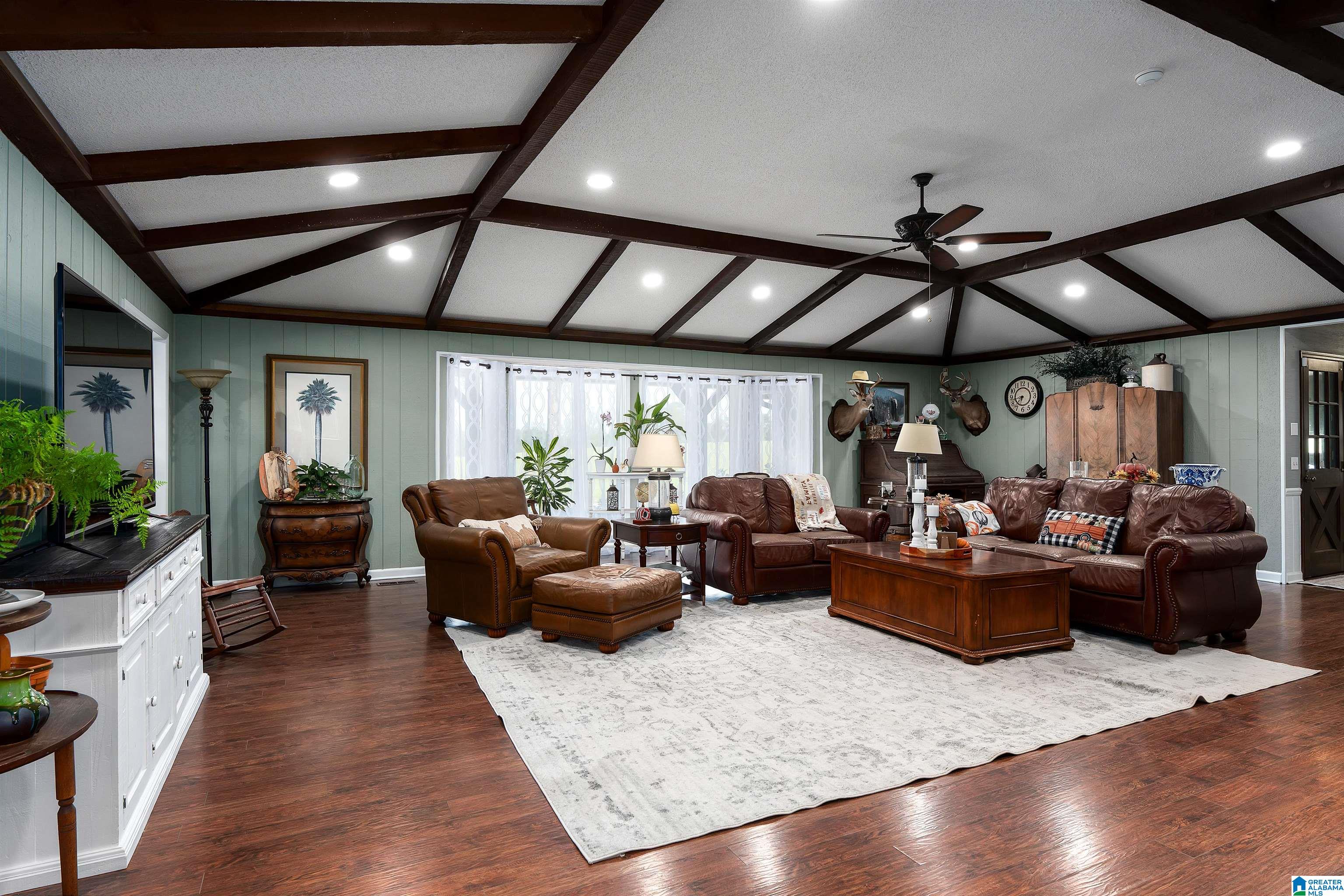 244 Mount Carmel Road Guntersville, AL 35976 - Photo 7 of 58