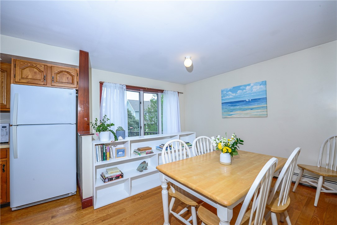 12 Draper Avenue Middletown, RI 02842 - Photo 11 of 46