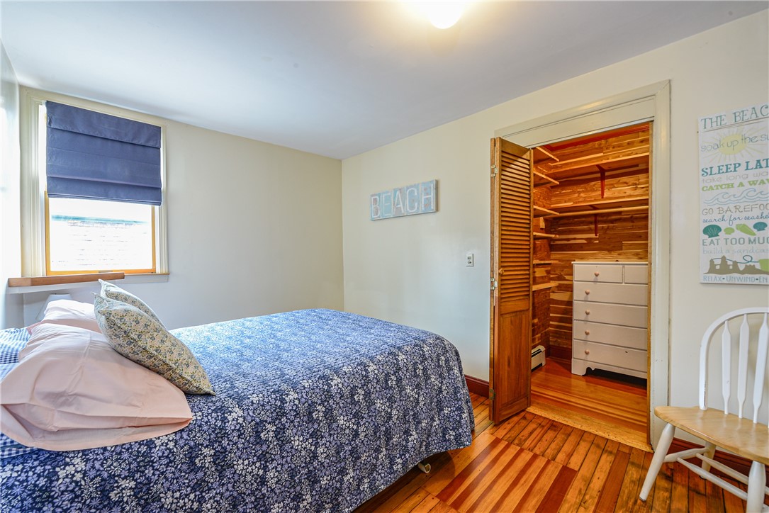 12 Draper Avenue Middletown, RI 02842 - Photo 18 of 46 master bedroom