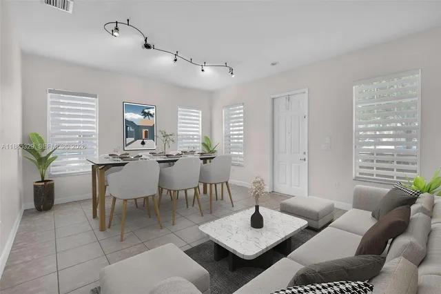 $425,000 | 14634 Southwest 5th Street, Unit 15, Pembroke Pines, FL 33027