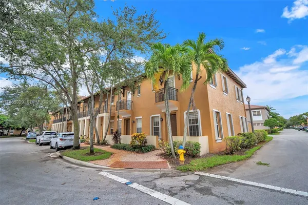 $410,000 | 14634 Southwest 5th Street, Unit 15, Pembroke Pines, FL 33027