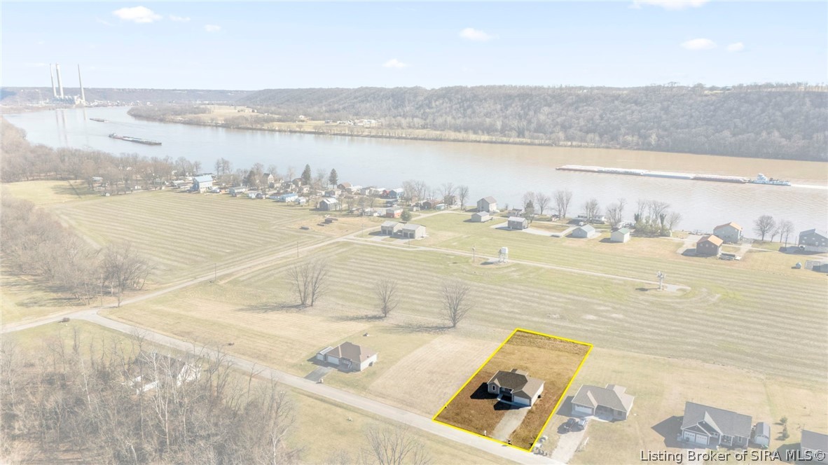 2271 Bluff Run Drive Hanover, IN 47243 - Photo 5 of 32