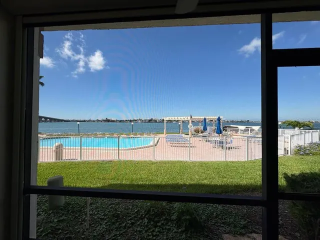 a view of outdoor space