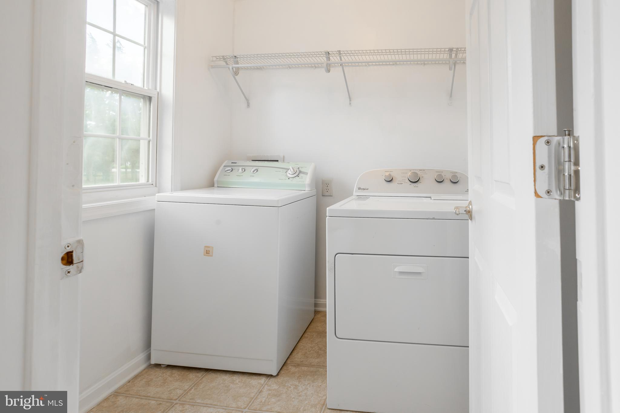 8952 Cannon Road Bridgeville, DE 19933 - Photo 20 of 29 a utility room with dryer and washer