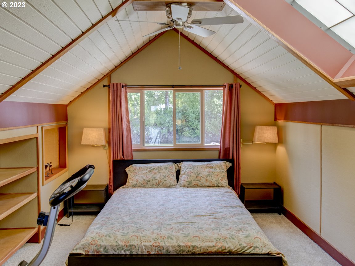 24600 Northwest St Helens Road, Unit M04 Portland, OR 97231 - Photo 26 of 32 Gallery Image 26