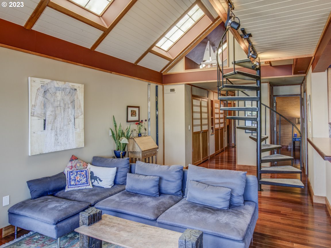 24600 Northwest St Helens Road, Unit M04 Portland, OR 97231 - Photo 10 of 32 Gallery Image 10