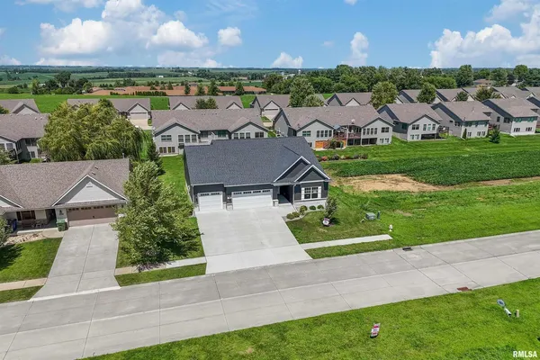 $449,900 | 1708 Connor Court, Clinton, IA 52732