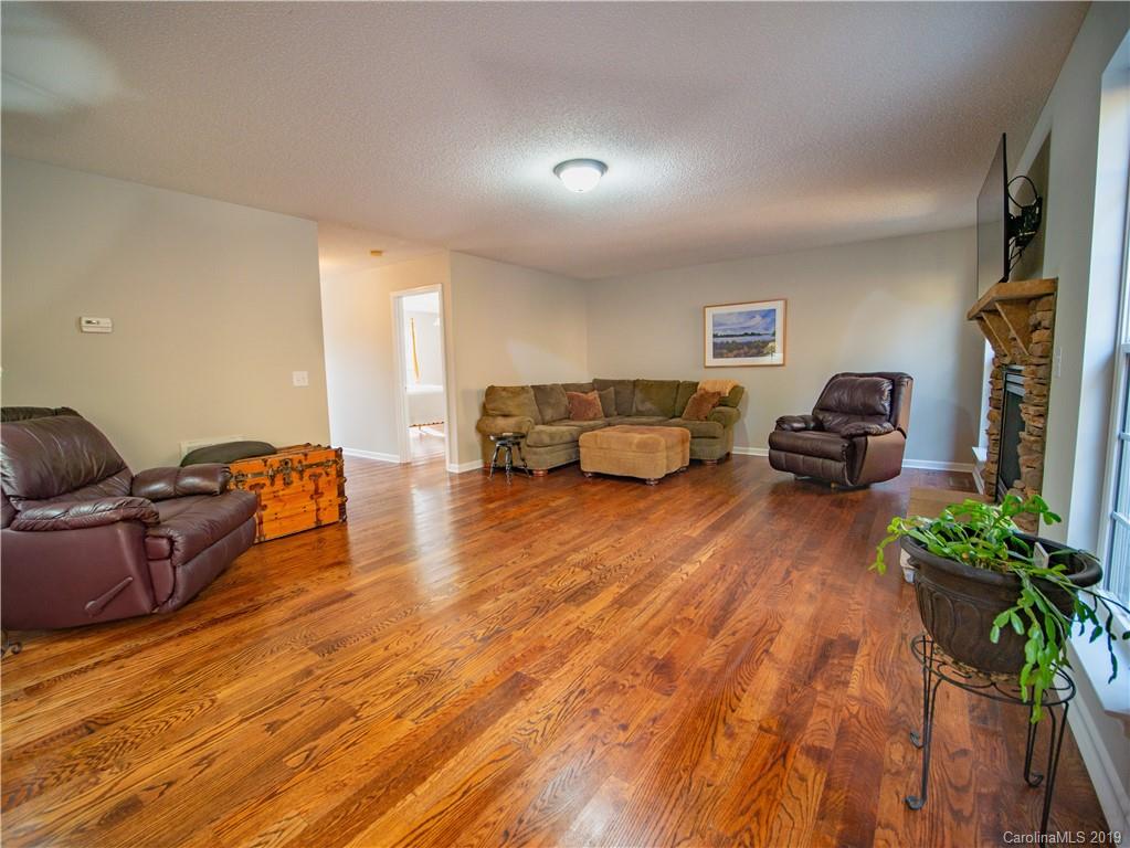 60 Thad Johnson Road Saluda, NC 28773 - Photo 23 of 30 Gallery Image 23