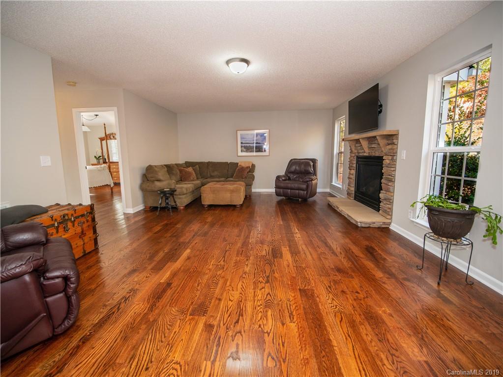 60 Thad Johnson Road Saluda, NC 28773 - Photo 24 of 30 Gallery Image 24