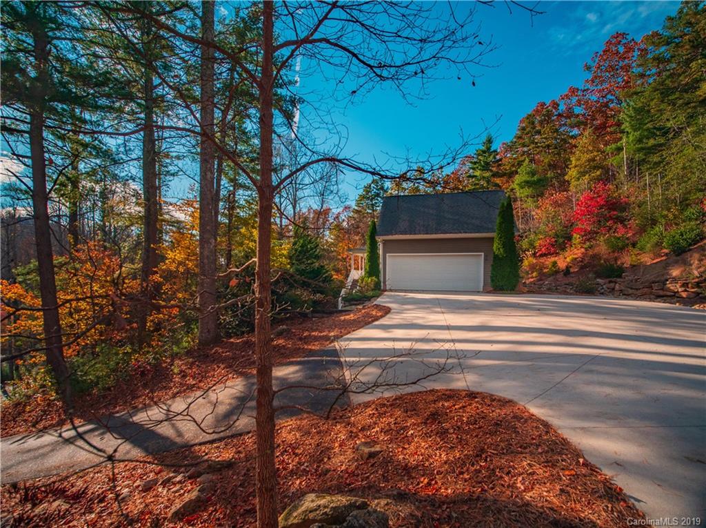 60 Thad Johnson Road Saluda, NC 28773 - Photo 8 of 30 Gallery Image 8