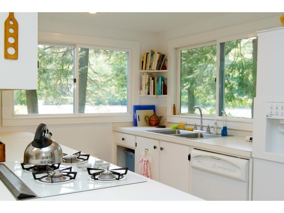 43 Woody Point Road New London, NH 03257 - Photo 11 of 33