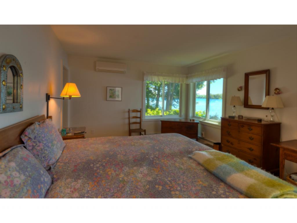 43 Woody Point Road New London, NH 03257 - Photo 14 of 33