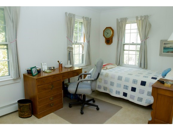 43 Woody Point Road New London, NH 03257 - Photo 16 of 33