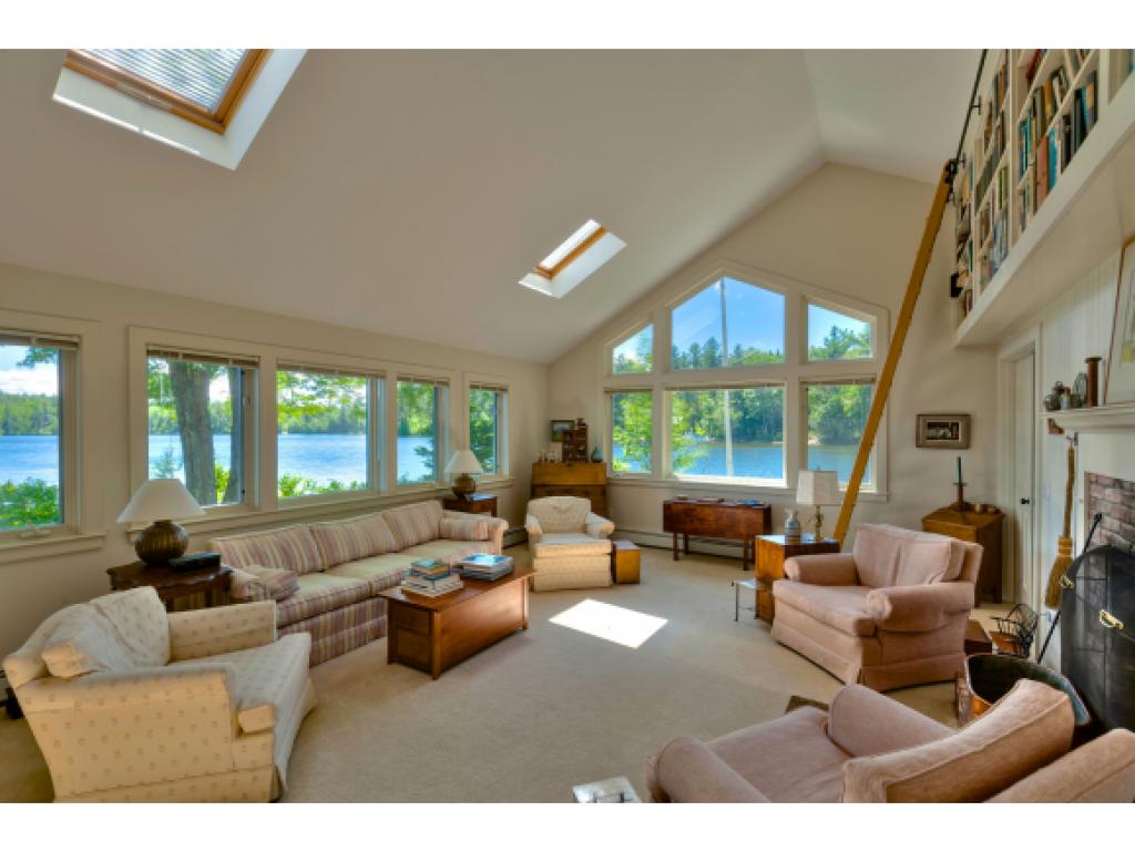 43 Woody Point Road New London, NH 03257 - Photo 7 of 33