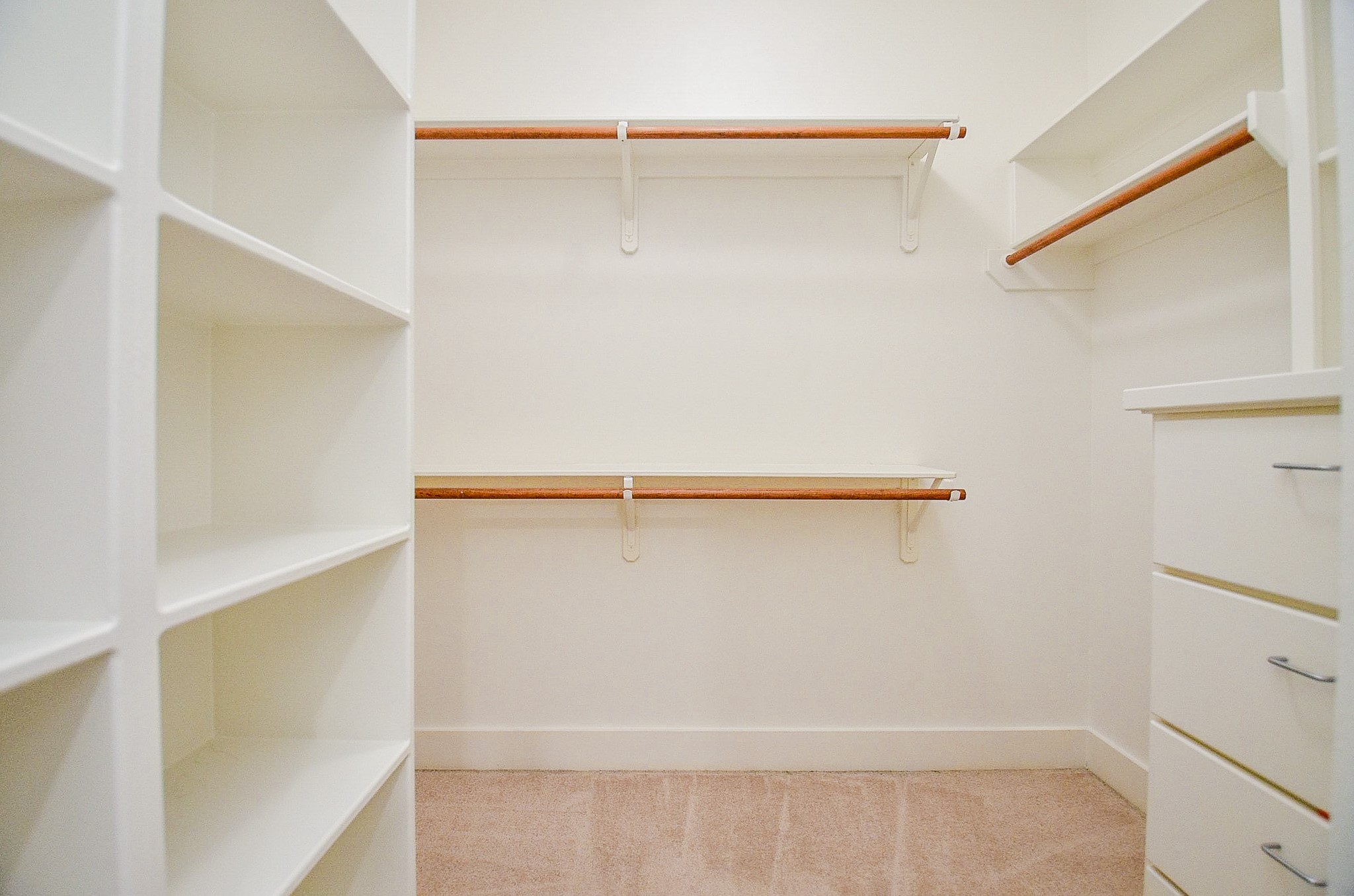 3413 Rolgom Pl Court Houston, TX 77021 - Photo 12 of 20 Spacious Master Bedroom closet.