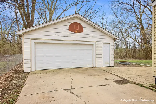 $219,000 | 2609 North Pine Street, Waukegan, IL 60087